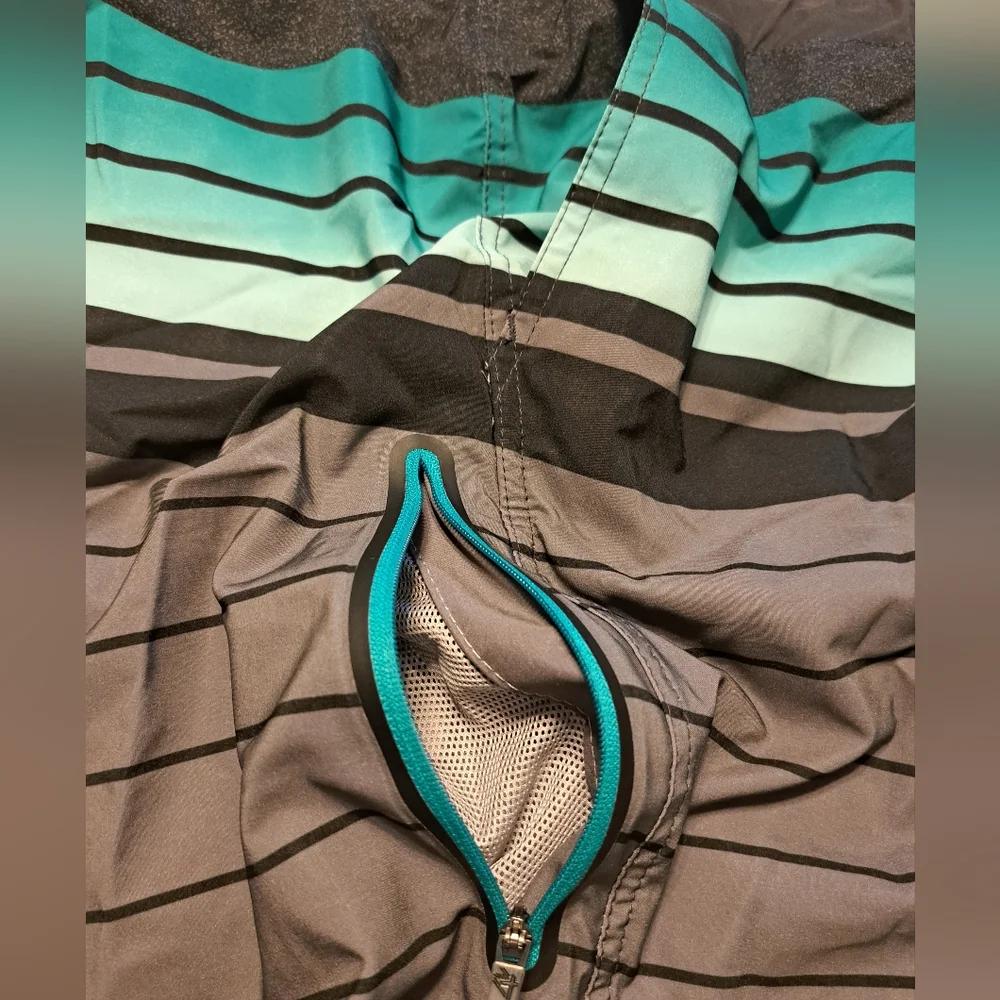 Mens Zeroxposur Swim Trunks